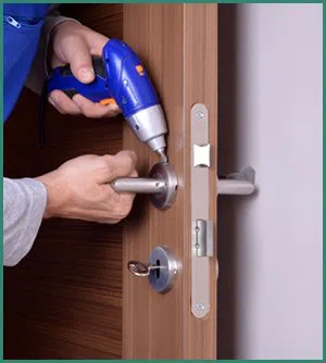 Palmyra Locksmith Service Palmyra, NJ 856-545-9207 - panic-bar-fresh-installation